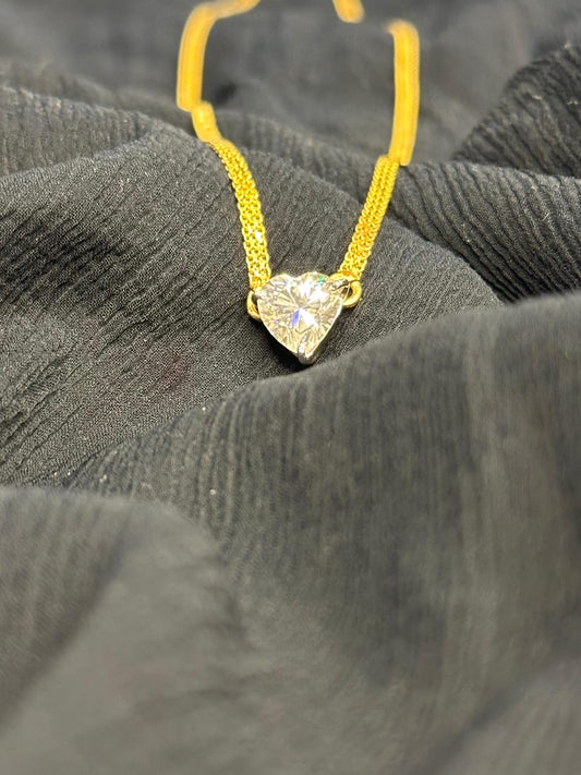 Amor 18k Heart-Shine Pendant